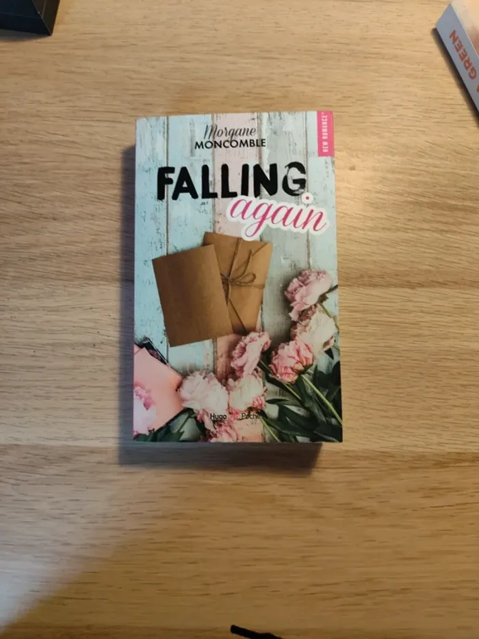 Livre falling again de Morgane moncomble