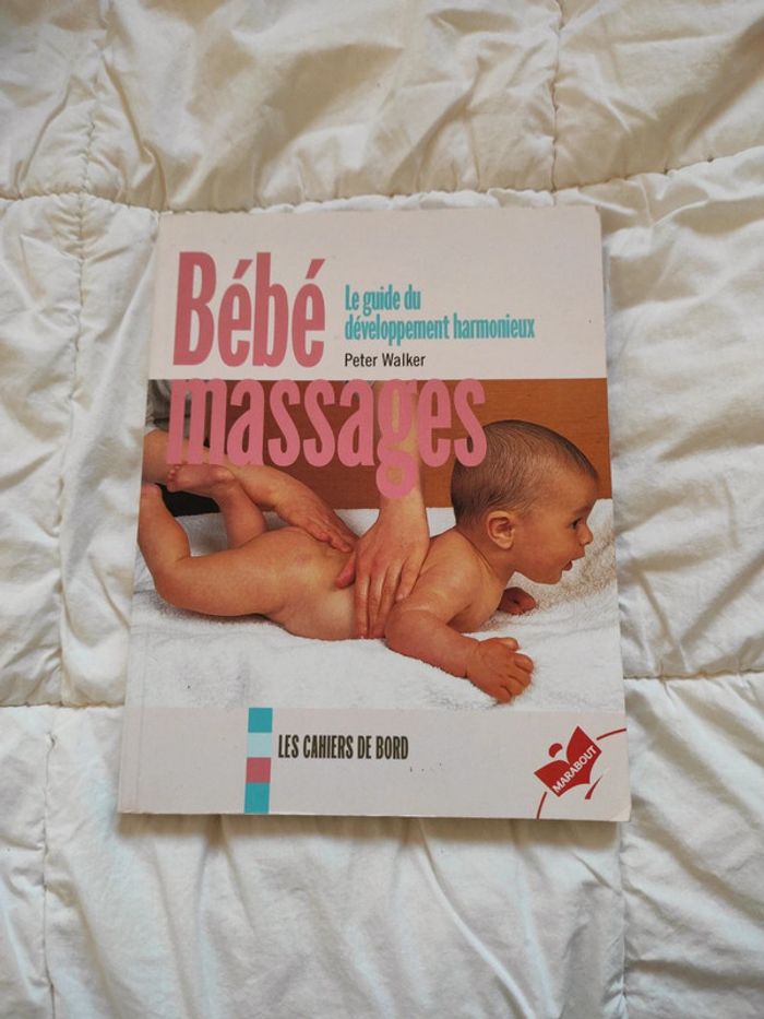 Bébé massages