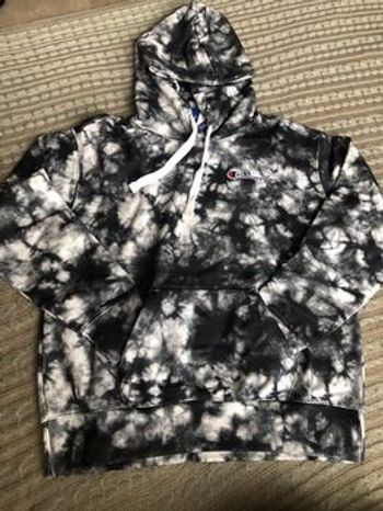 Pull champion neuf M