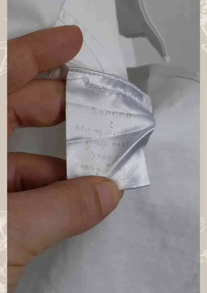 Chemise blanche manches longues col rond Sandro Paris Taille M - photo numéro 8
