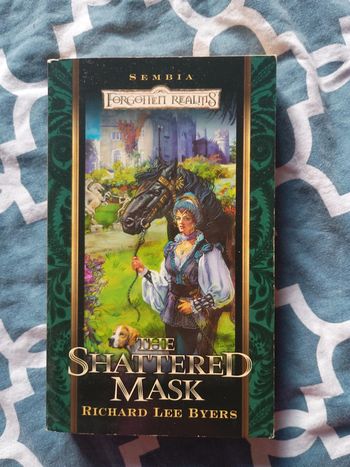 Livre the shattered mask