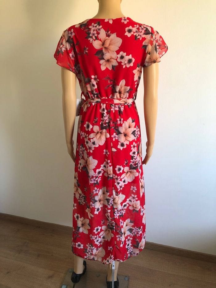 Robe longue rouge fleurie neuve Italy Moda taille unique - photo numéro 4