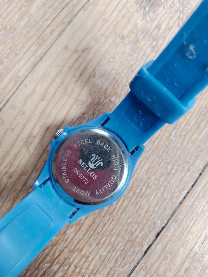 Montre bleu drapeaux Anglais 🇬🇧 - photo numéro 7