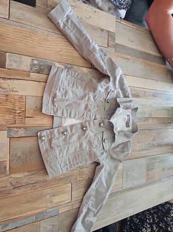 Veste fille grise taille 8ans orchestra