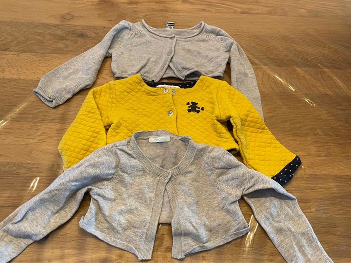 Lot de 3 gilets courts 18 mois - photo numéro 2