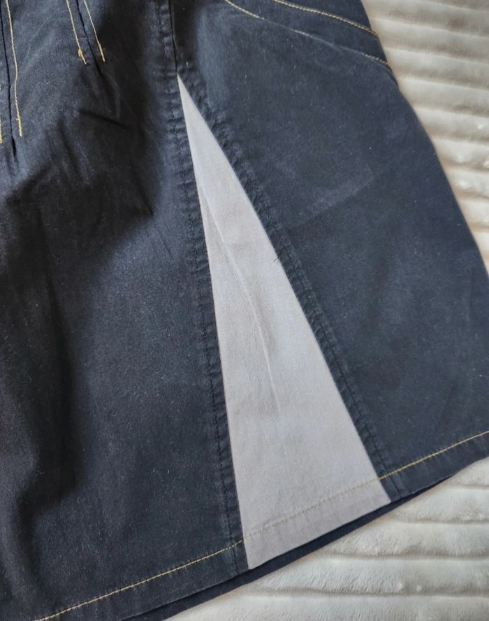 Jupe courte La Redoute – Taille 42 – Noir et gris avec détails jaunes - photo numéro 2