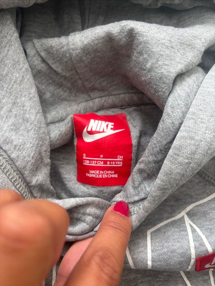 Pull Nike - photo numéro 4