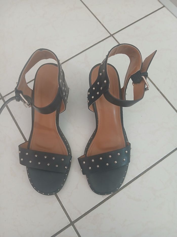 Chaussure à talon carre - photo numéro 2