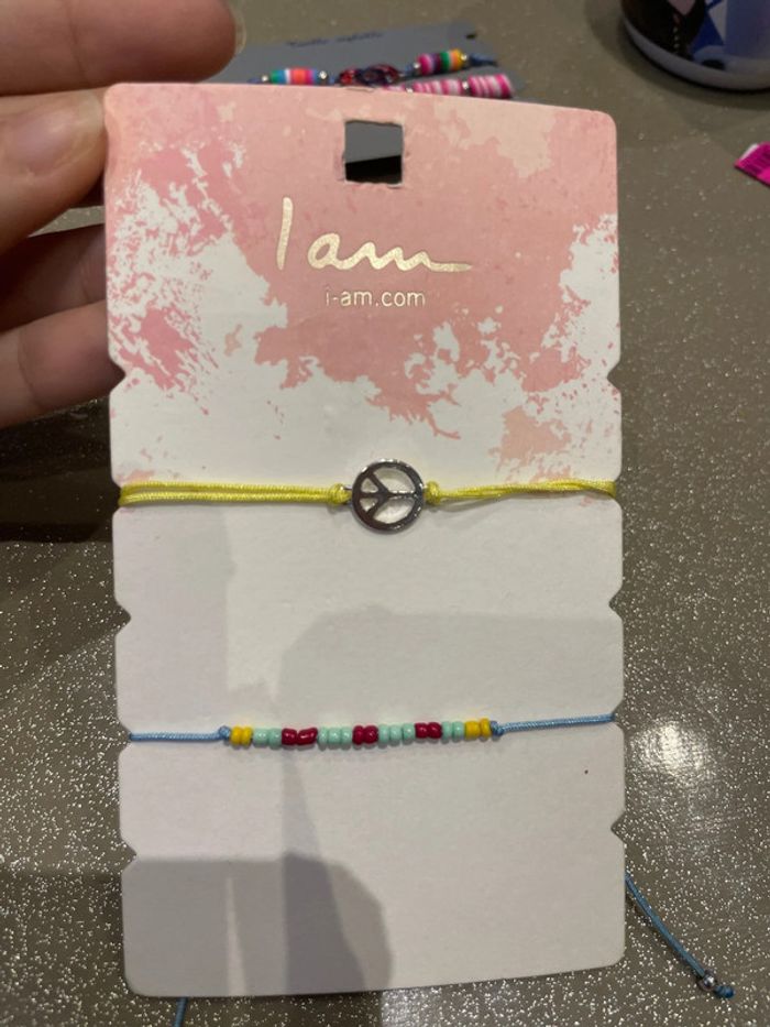 2 bracelets réglables neufs