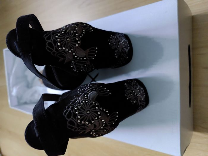 Chaussure à talon - photo numéro 2