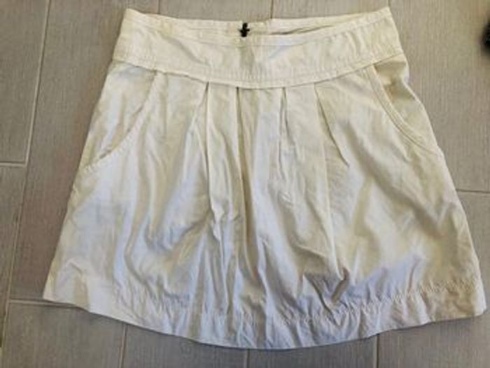 Jupe blanche Zara taille 34 XS - photo numéro 3