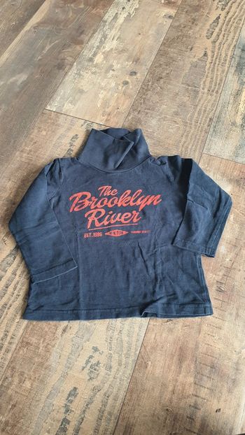 T-shirt tao 3 ans en très bon état