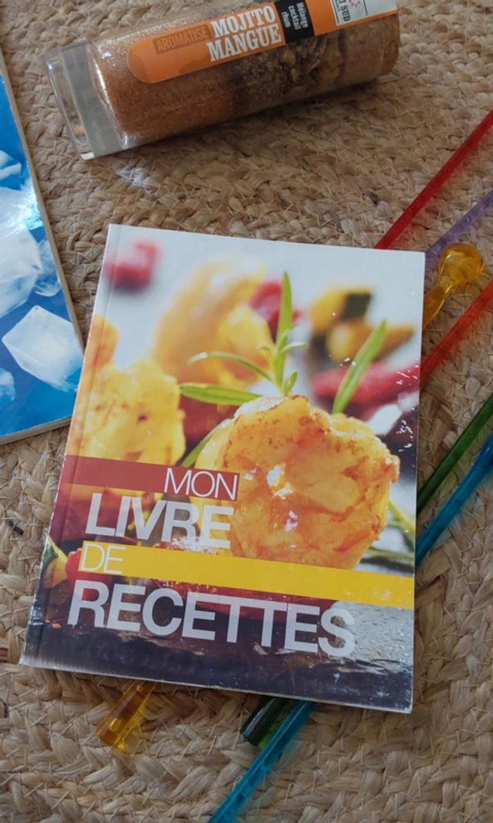 Lot de livres cuisine d été et cocktails 🍸 - photo numéro 7