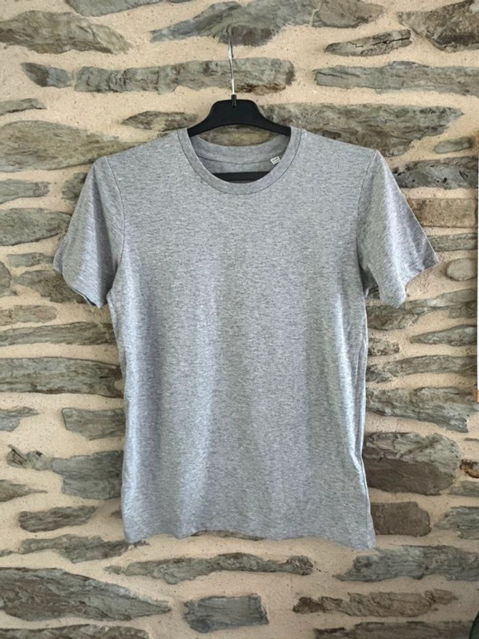 T-shirt gris, uni en taille 12-14 ans