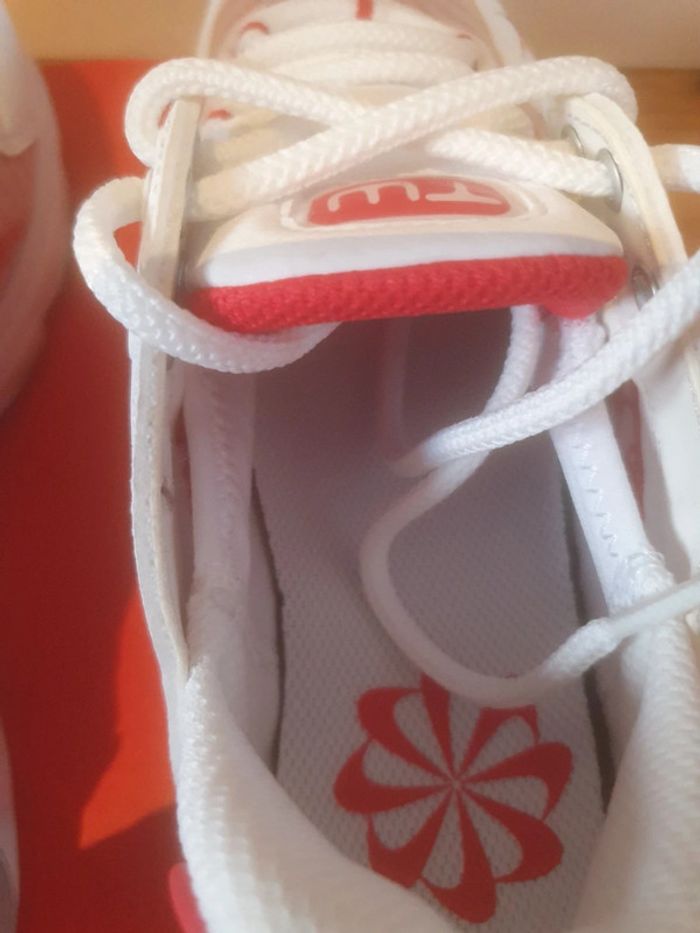 Nike Air Max TW (36) - photo numéro 7