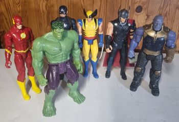 lot 6 figurines 30 cm marvel & dc hulk, captain america, thor, wolverine, thanos, flash officielles