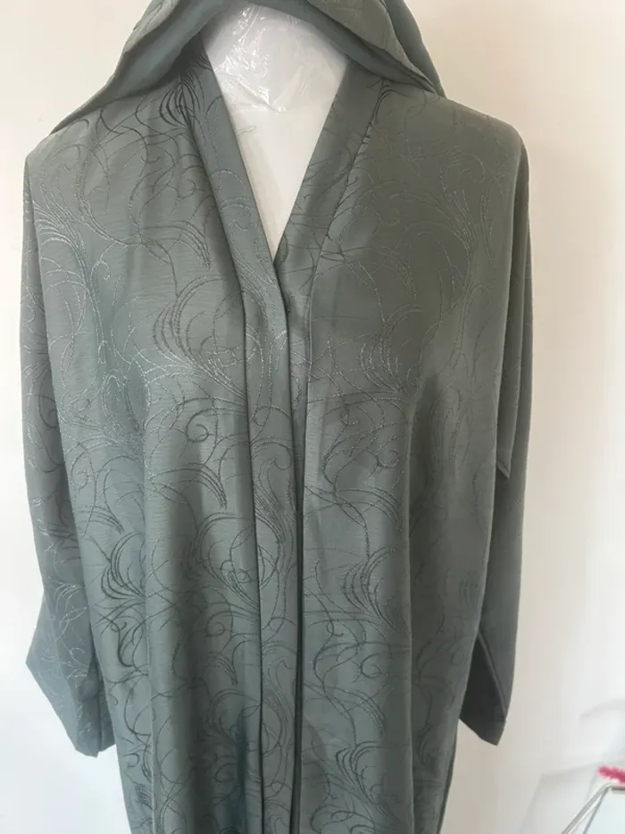 Robe verte émiratie grande taille neuve - photo numéro 4