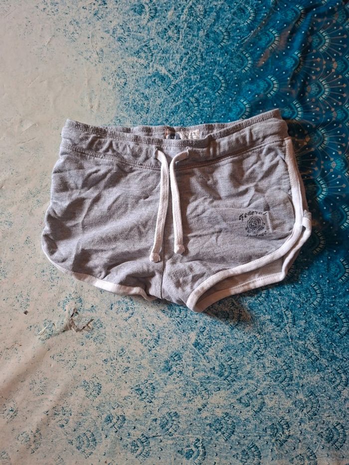 Short court taille 1 federal vintage