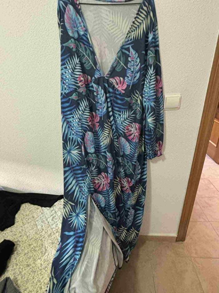 Robe longue a fleur bleu taille 52 fente - photo numéro 2