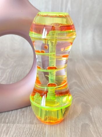 Sablier à huile en spirale apaisant jaune et orange