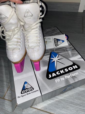 Patins à glace jackson 200