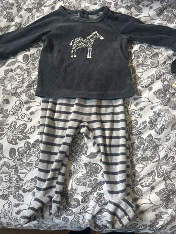 Pyjama velour