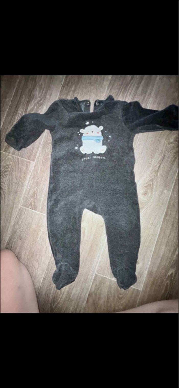 Lot pyjama - photo numéro 2