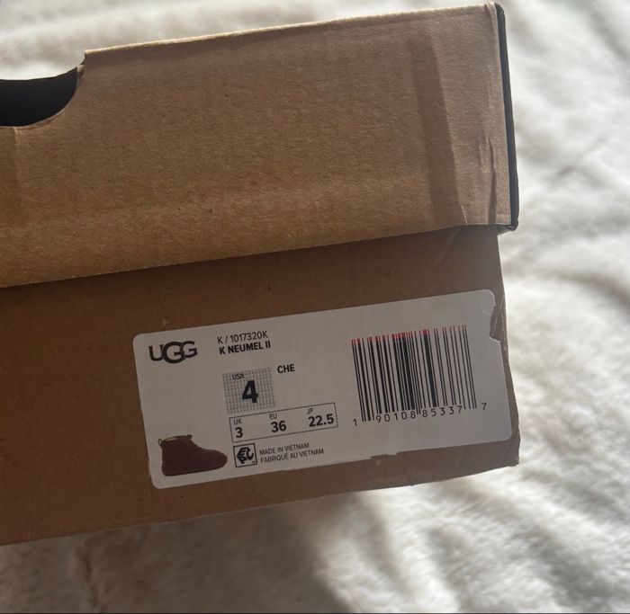 Bottes UGG Neumel II taille 36 - photo numéro 5