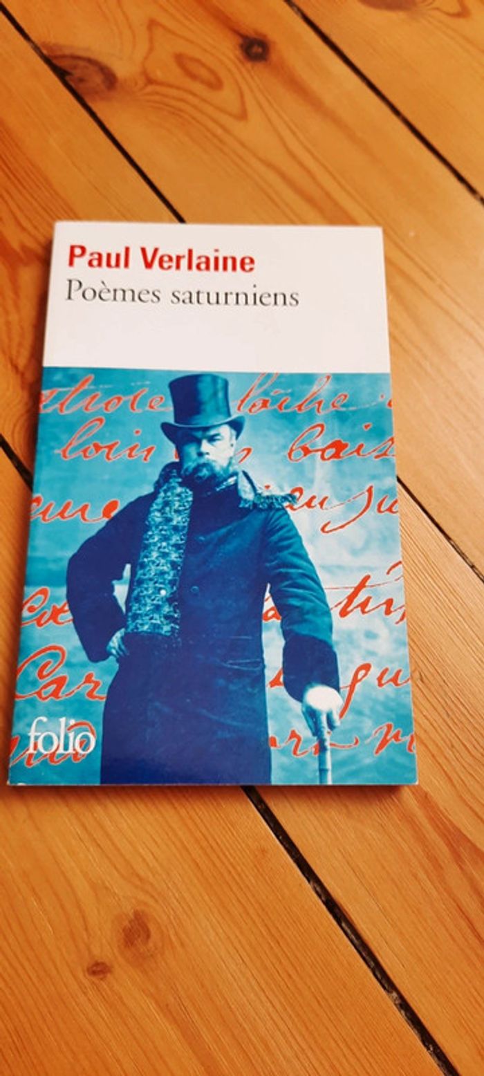 Livre scolaire Poèmes saturniens de Paul Verlaine