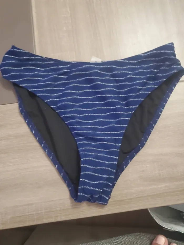 Bas maillot bleu