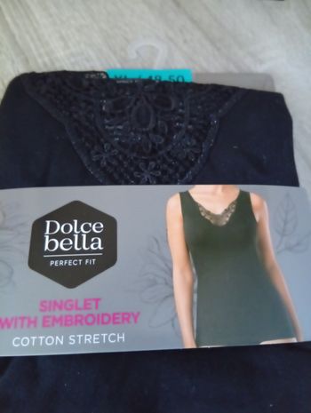 Joli débardeur p'tite dentelle agréable à porter dû 48/50 95% coton