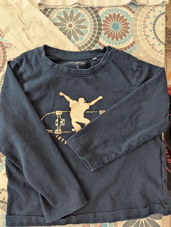Lot vêtements garçon 4 ans - photo numéro 8