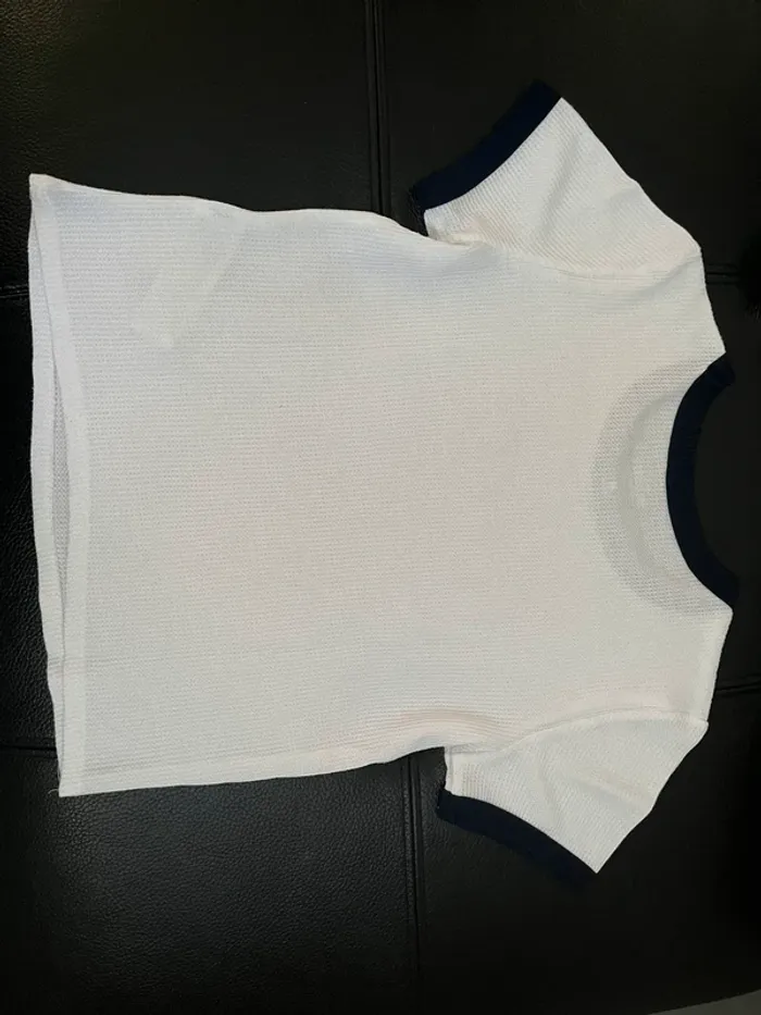 Tee shirt crop top Hollister - photo numéro 2
