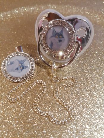 Tétine loup argenté