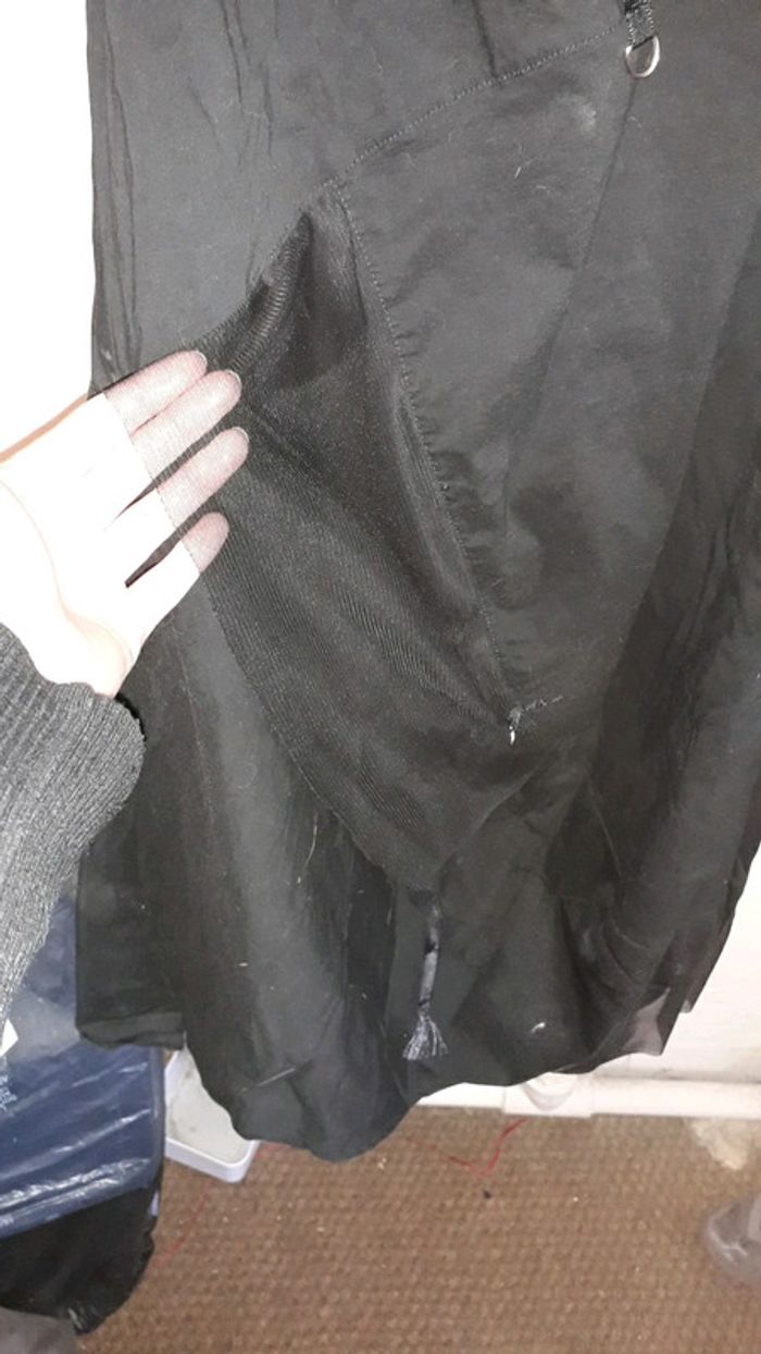 Robe noire - photo numéro 6