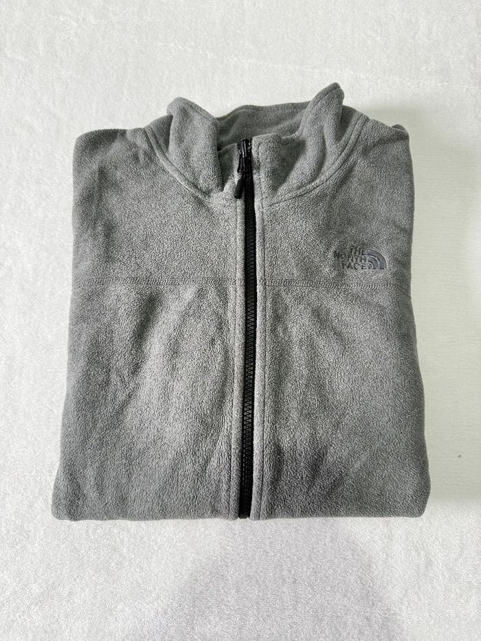 Veste polaire grise The north face pour homme taille XL en très bon état