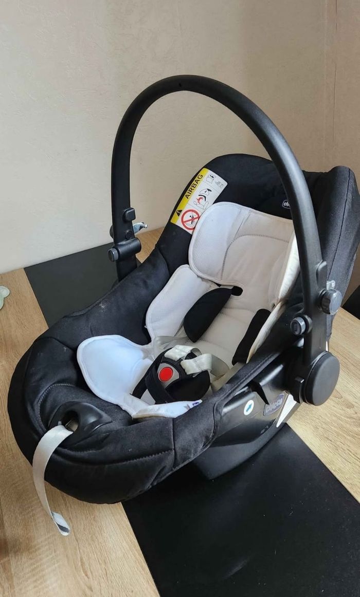 Siège auto bébé - Chicco Sprint Trio - photo numéro 2