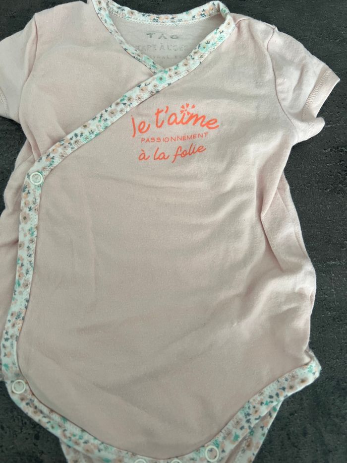 Lot de 3 bodies manches courtes - photo numéro 4