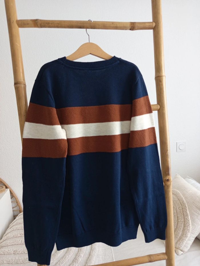 Pull bleu marine Gémo 14 ans - photo numéro 4