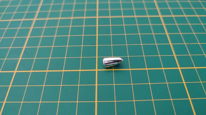 Phare arrière pièce détachée miniature Mercedes Benz SSK 1928 1/18 burago BBurago #B69