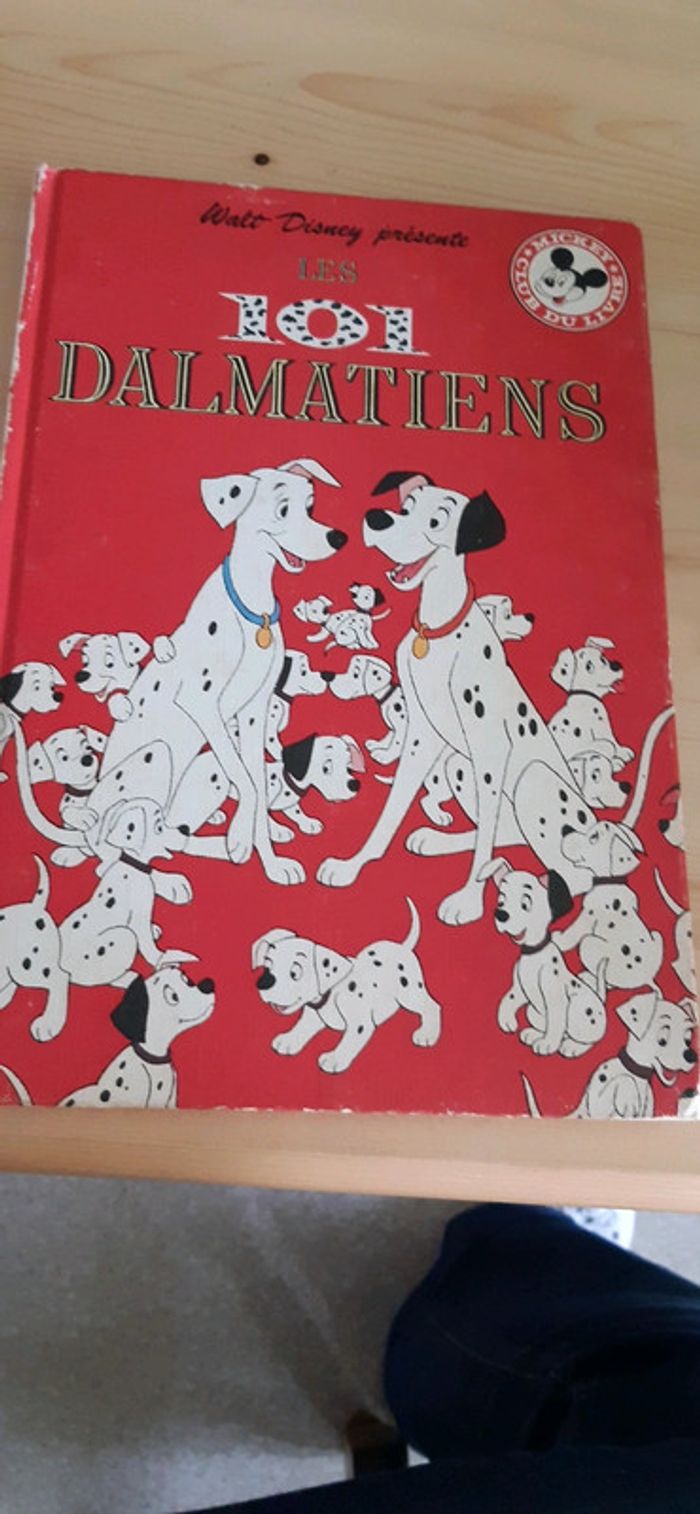 Les 101 dalmatiens