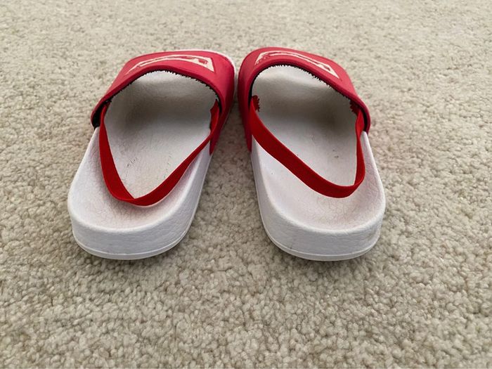 Claquettes / tong avec élastique Levi’s 🌻 - photo numéro 4