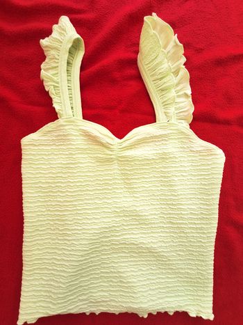 HAUT VERT ANIS VOLANTS - TAILLE M - PIMKIE