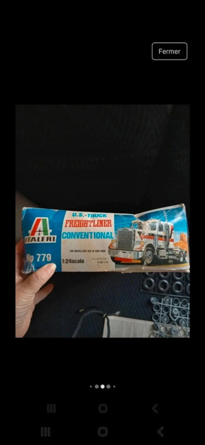 Italeri 779 Freightliner Daimler Benz - photo numéro 4