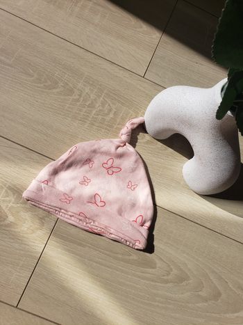 Bonnet 🎀 Primark 3-6 mois 2€