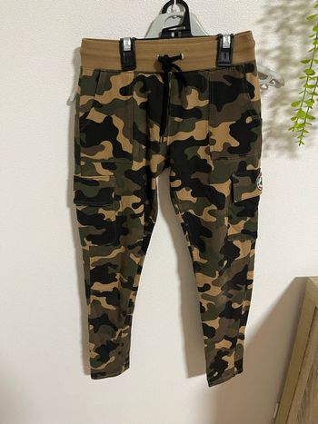 Jolie pantalon élastique et doux pour femme 