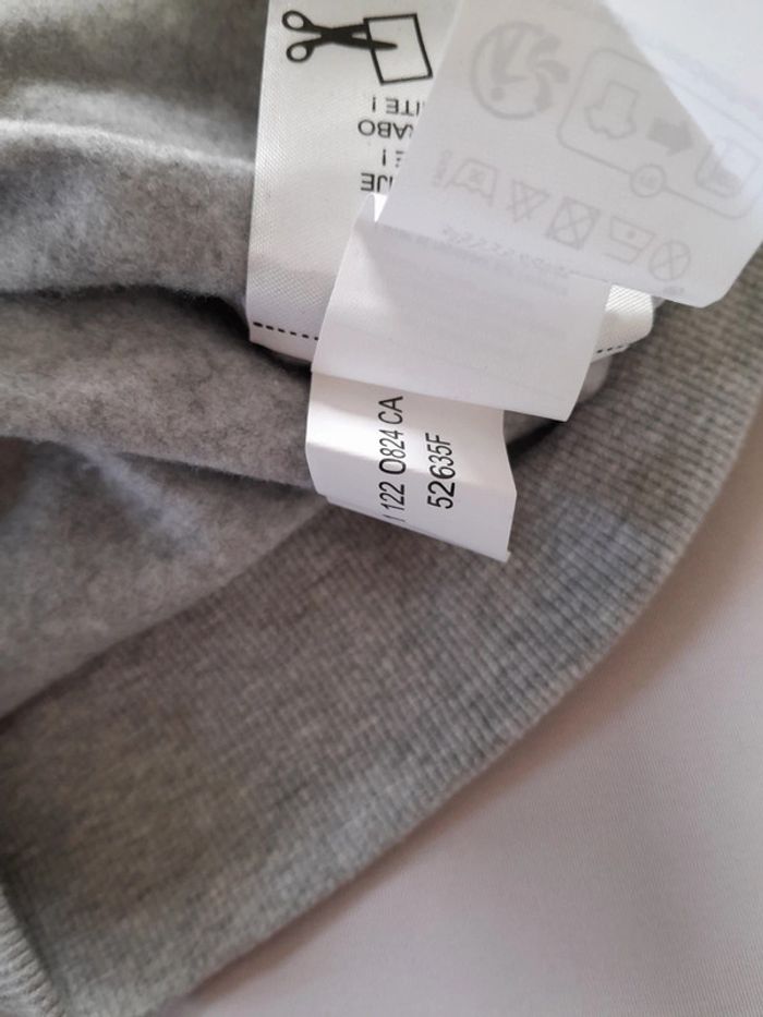 Sweat capuche Yale neuf sans etiquette - photo numéro 5