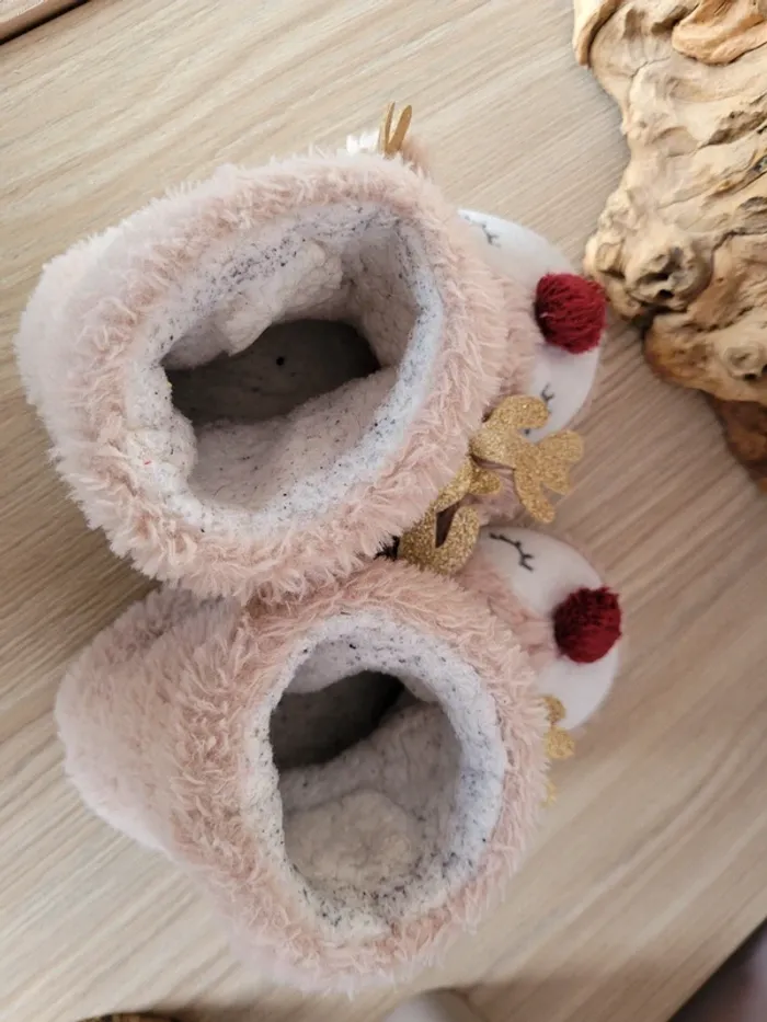 Chaussons pantoufles reine de Noël pointure 30/31 - photo numéro 5