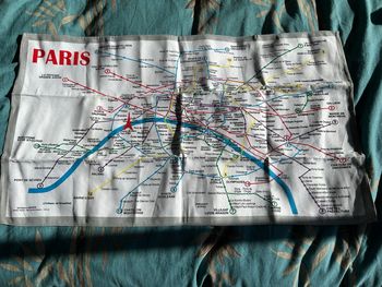 Plan en tissus du métro / métropolitain Parisien