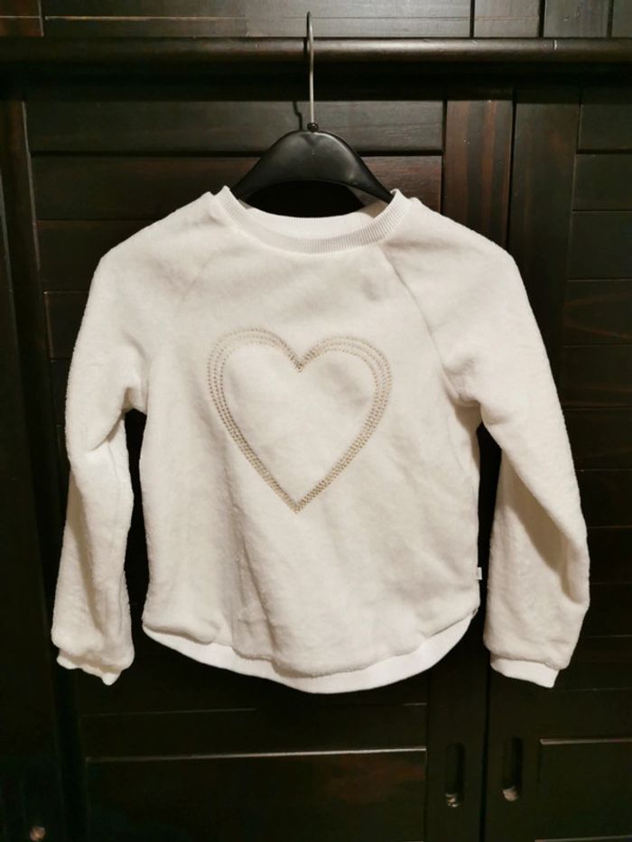 Pull blanc fille coeur doré Okaïdi 8 ans